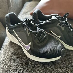 Nike quest 5